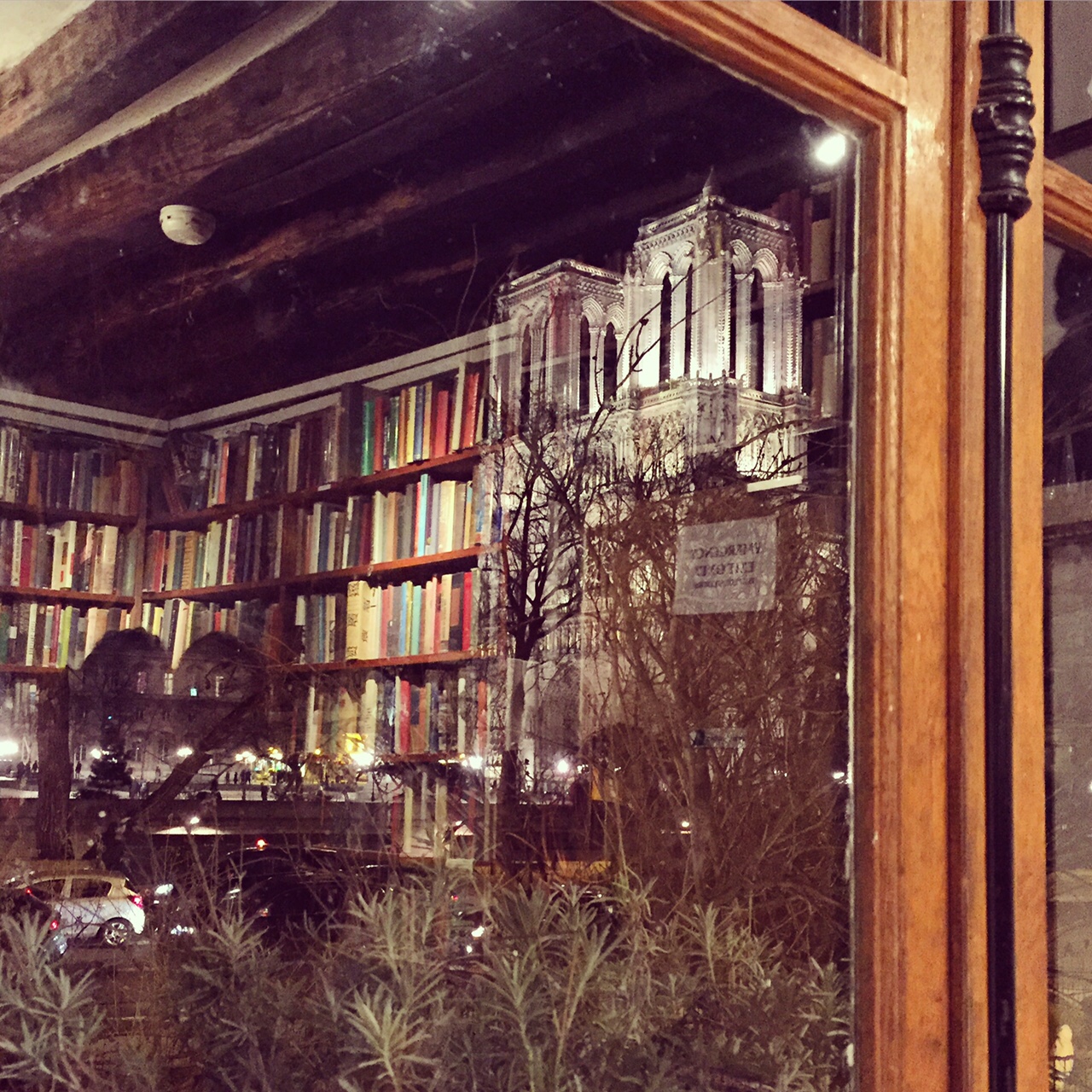 Nuits de la lecture : cinq bibliothèques historiques à Paris pour vous  faire frissonner - Le Parisien